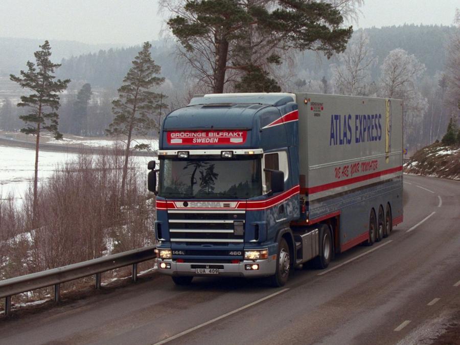  Scania R144L 460 4x2 Topline 1995 года  (фото 3 из 3)